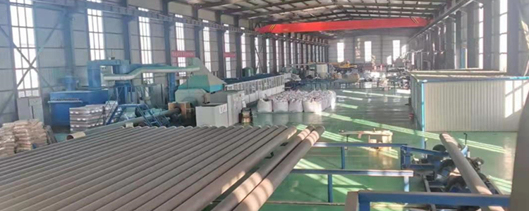 公司始終以科(kē)技(jì)創新驅動企業(yè)發展，在推動技(jì)術(shù)進步的(de)同時(shí)推動産業(yè)發展，從(cóng)而打造行(xíng)業(yè)核心競争力